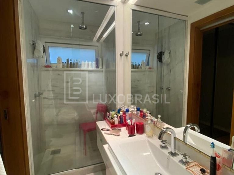 LB - RJ852 Cobertura duplex à venda 05 suítes e 980 m² – Bar