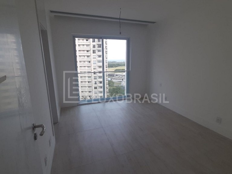 LB - RJ841 Apartamento à venda no Riserva Golf – Barra da Ti