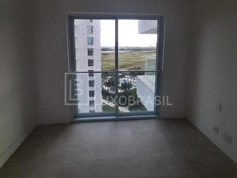 LB - RJ841 Apartamento à venda no Riserva Golf – Barra da Ti