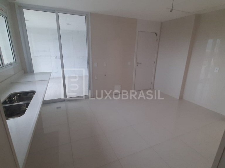 LB - RJ841 Apartamento à venda no Riserva Golf – Barra da Ti