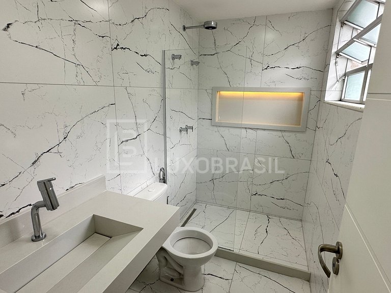 LB - RJ800 Cobertura duplex 04 suítes, 370m² – Lagoa
