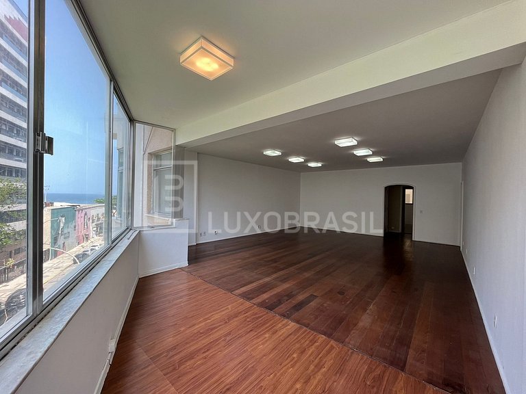 LB - RJ882 | 4-Bedroom Apartment with Partial Ocean View for