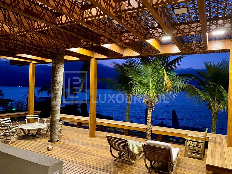 LB - AR805 Casa Tríplex com 05 suítes à venda, 430 m² por R$