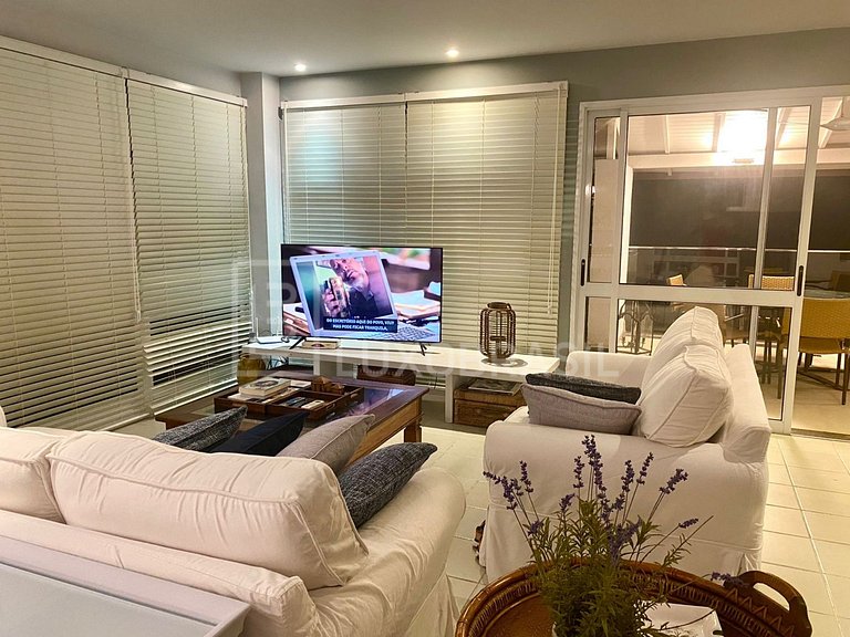 LB - AR805 Casa Tríplex com 05 suítes à venda, 430 m² por R$