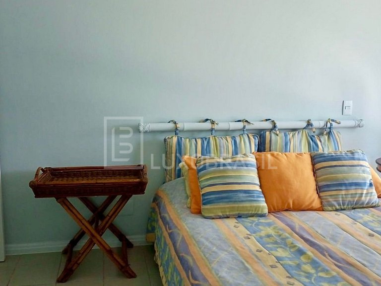 LB - AR805 Casa Tríplex com 05 suítes à venda, 430 m² por R$