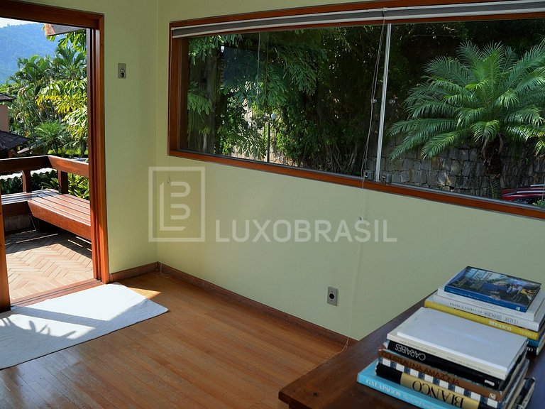 LB - RJ161 Casa 04 suítes à venda, Condomínio Portinho do Ma