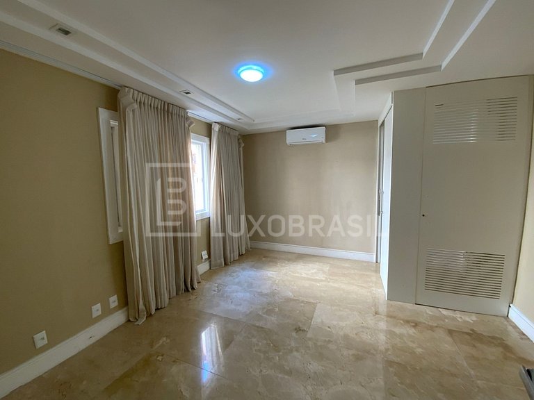 LB - RJ839 Casa com 04 suítes à venda no Condomínio Jardim M