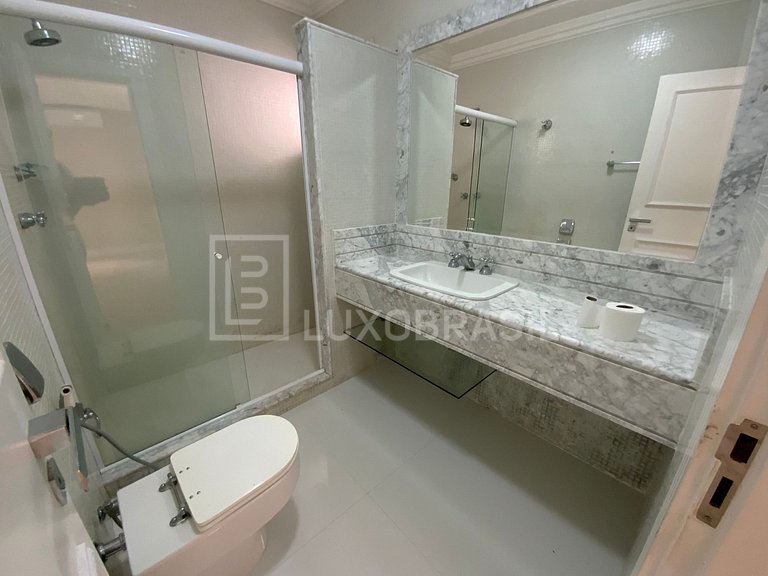 LB - RJ839 Casa com 04 suítes à venda no Condomínio Jardim M