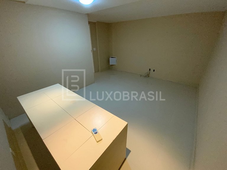 LB - RJ839 Casa com 04 suítes à venda no Condomínio Jardim M