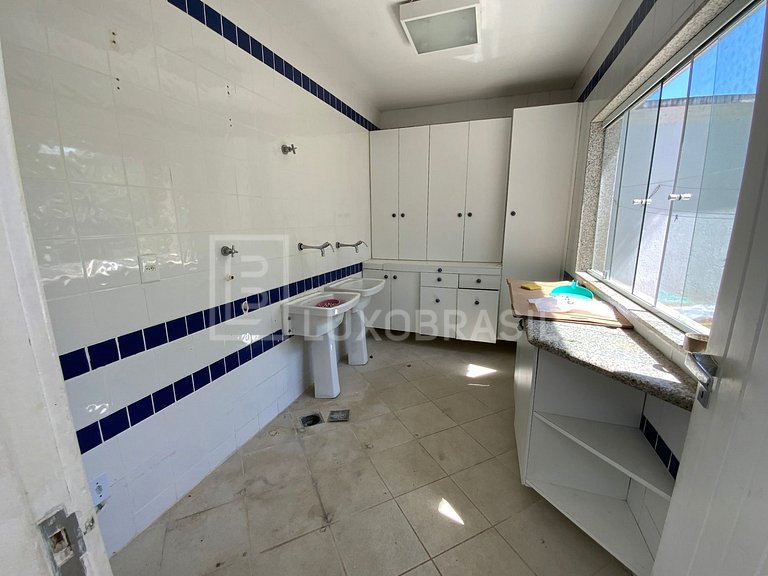 LB - RJ839 Casa com 04 suítes à venda no Condomínio Jardim M