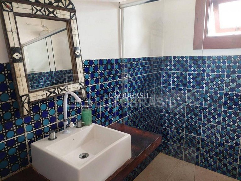 LB - BZ58 Casa Com 05 Suítes À Venda, 220 m² por R$6.000.000