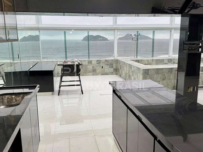 LB - RJ998 Cobertura com 01 Suíte à venda, 160m² - Barra da