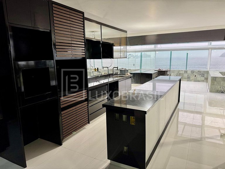 LB - RJ998 Cobertura com 01 Suíte à venda, 160m² - Barra da