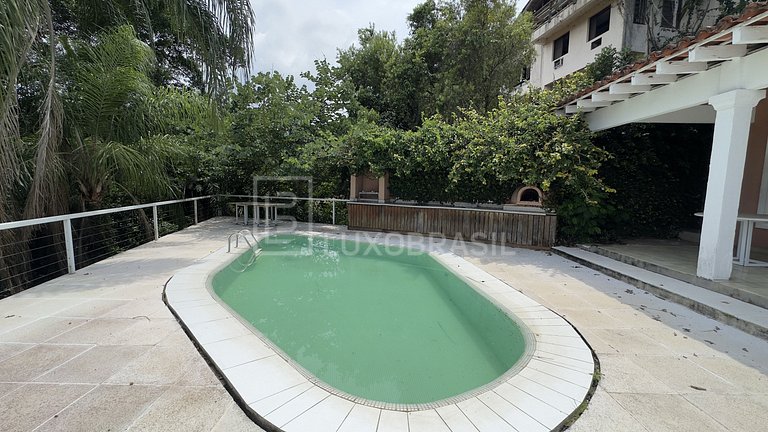 LB - RJ994 Casa com 05 Quartos, 800m² à venda por R$ 3.900.0