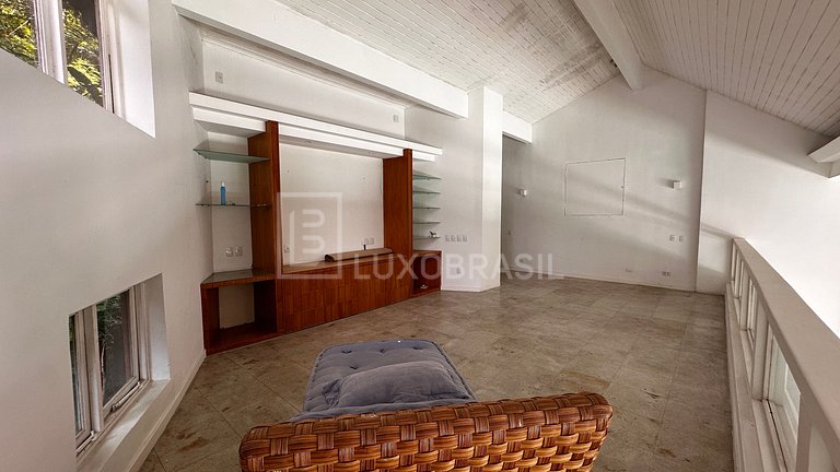 LB - RJ994 Casa com 05 Quartos, 800m² à venda por R$ 3.900.0