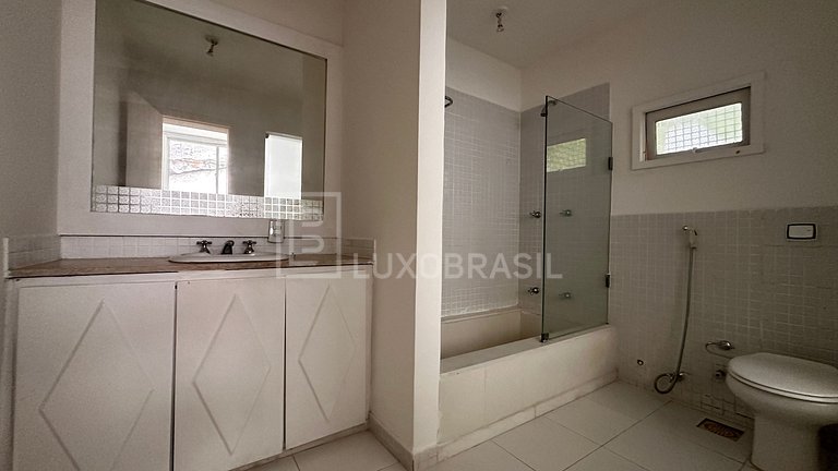 LB - RJ994 House with 5 Bedrooms, 800m² for Sale – Itanhangá