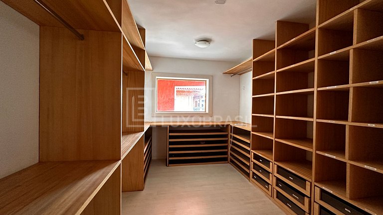 LB - RJ994 Casa com 05 Quartos, 800m² à venda - Itanhangá
