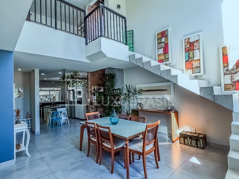 LB – RJ940 Casa Dúplex com 03 quartos à venda, 215 m² - Varg