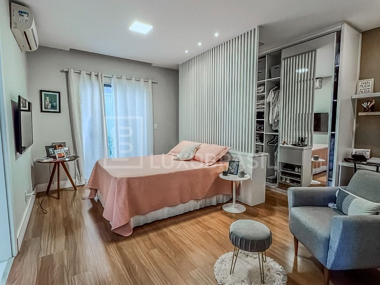 LB – RJ940 Casa Dúplex com 03 quartos à venda, 215 m² - Varg