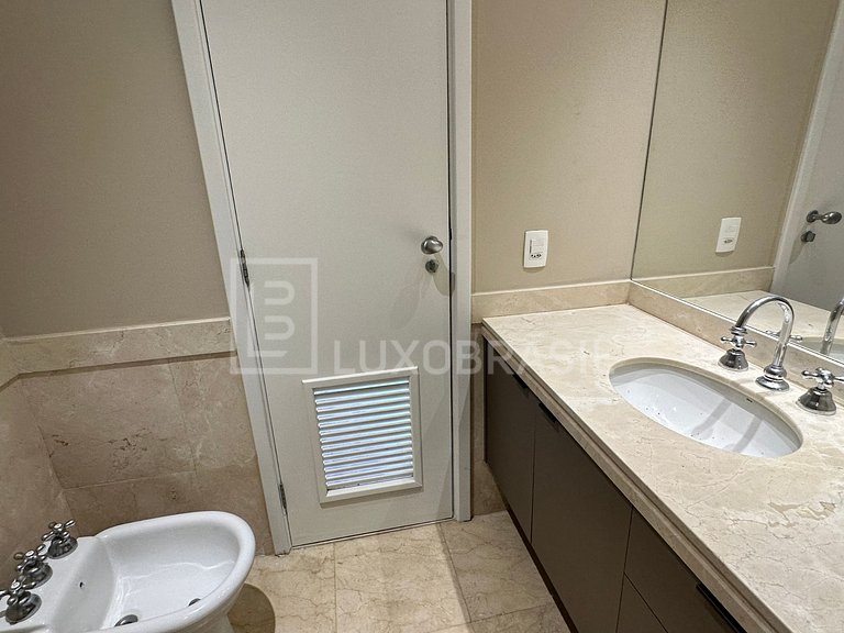 LB - RJ875 Apartamento Vista Mar 04 quartos Avenida Lucio Co