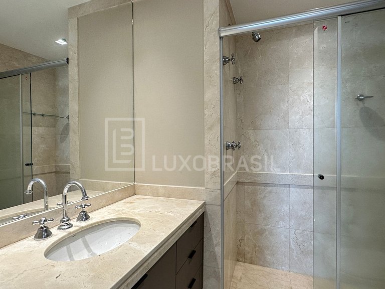 LB - RJ875 Apartamento Vista Mar 04 quartos Avenida Lucio Co