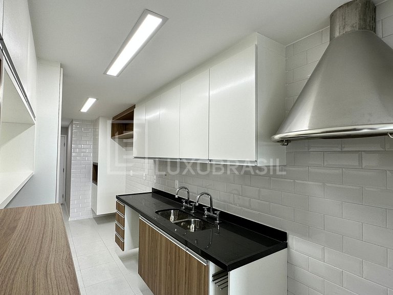 LB - RJ875 Apartamento Vista Mar 04 quartos Avenida Lucio Co