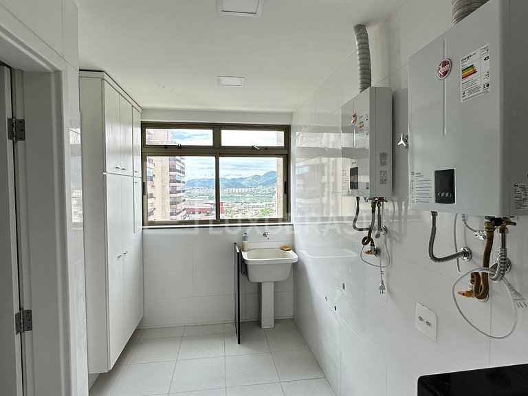 LB - RJ875 Apartamento Vista Mar 04 quartos Avenida Lucio Co
