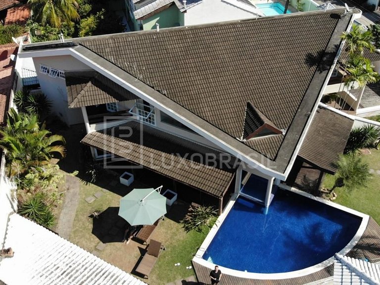 LB – RJ900 Mansão com 6 quartos à venda, 580 m² construídos
