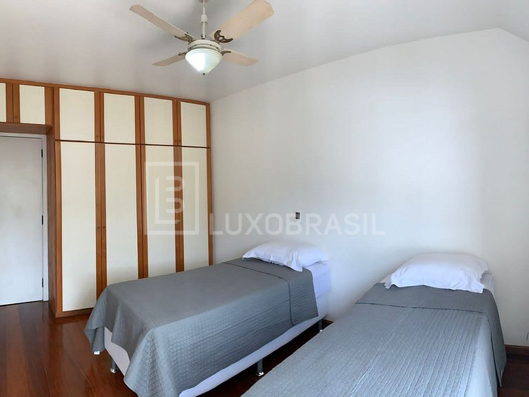 LB – RJ900 Mansão com 6 quartos à venda, 580 m² construídos
