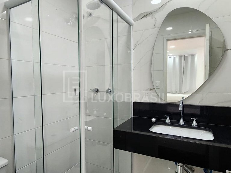 LB - RJ128 Temporada em Copacabana: Apartamento com 4 suítes