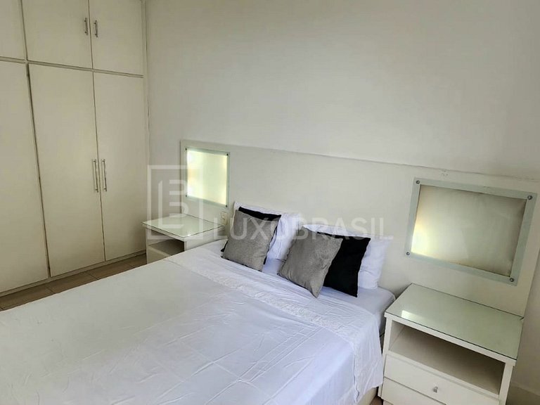 LB - RJ128 Temporada em Copacabana: Apartamento com 4 suítes