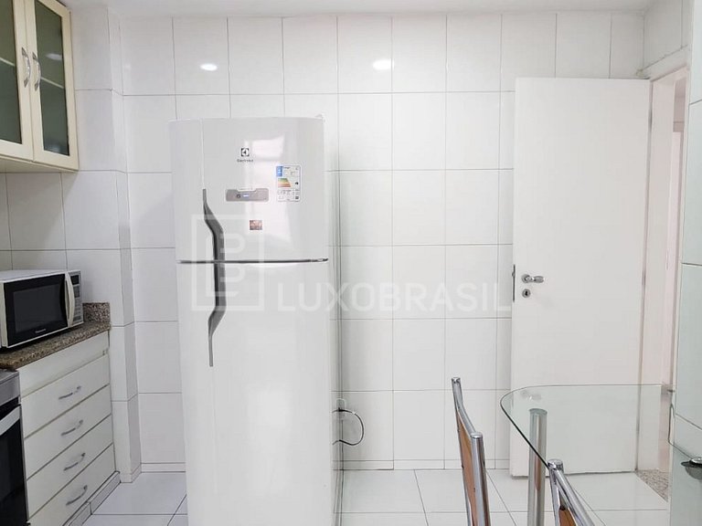 LB - RJ128 Temporada em Copacabana: Apartamento com 4 suítes