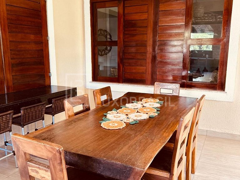 LB – CE801 Casa Duplex à Venda com 4 Suítes no Condomínio Gu
