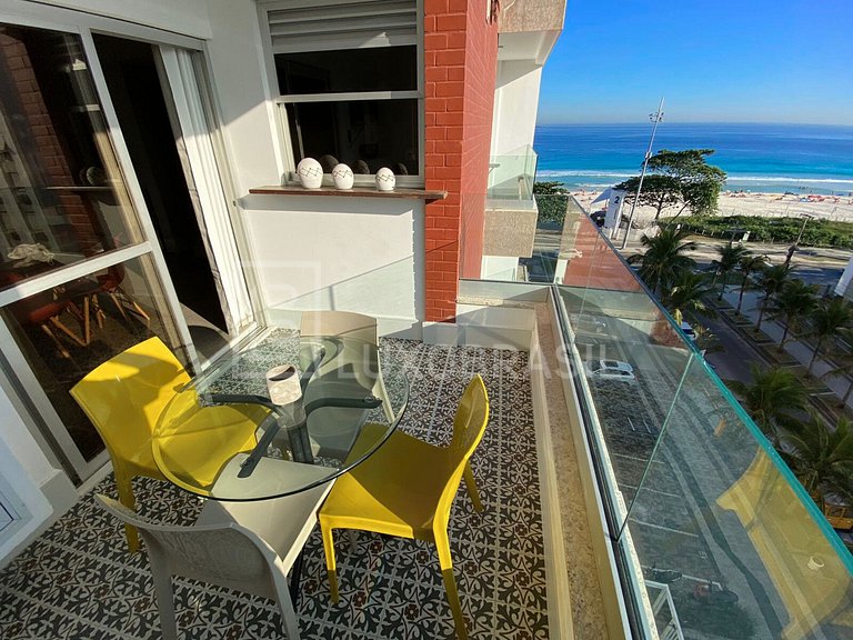 LB - RJ44 Flat in Barra with Side Sea View and 2 Balconies –