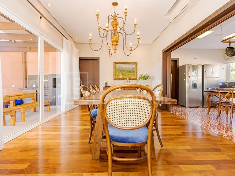 Casa Solar – Refúgio à Beira do Lago Curitiba