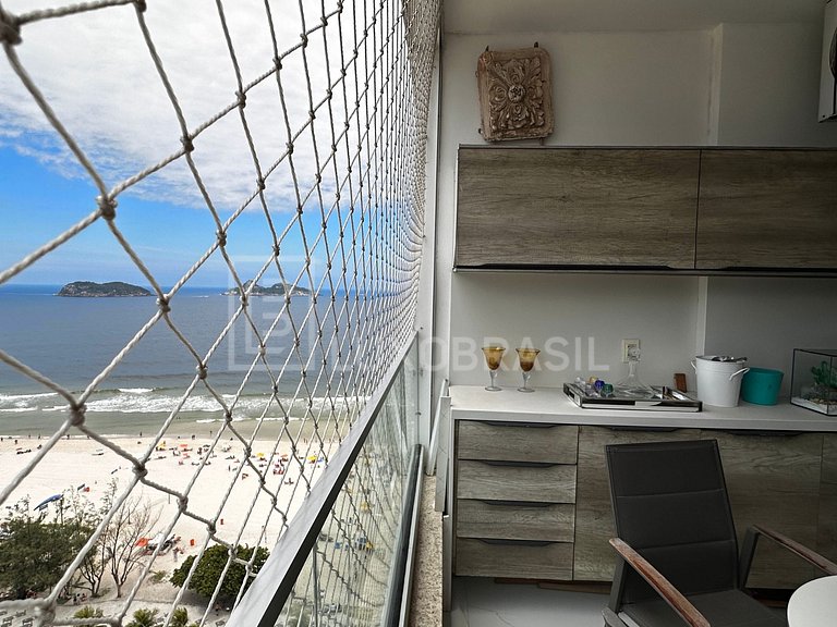 LB - RJ878 Apartamento no Barra Beach com 1 Suíte e Vista La