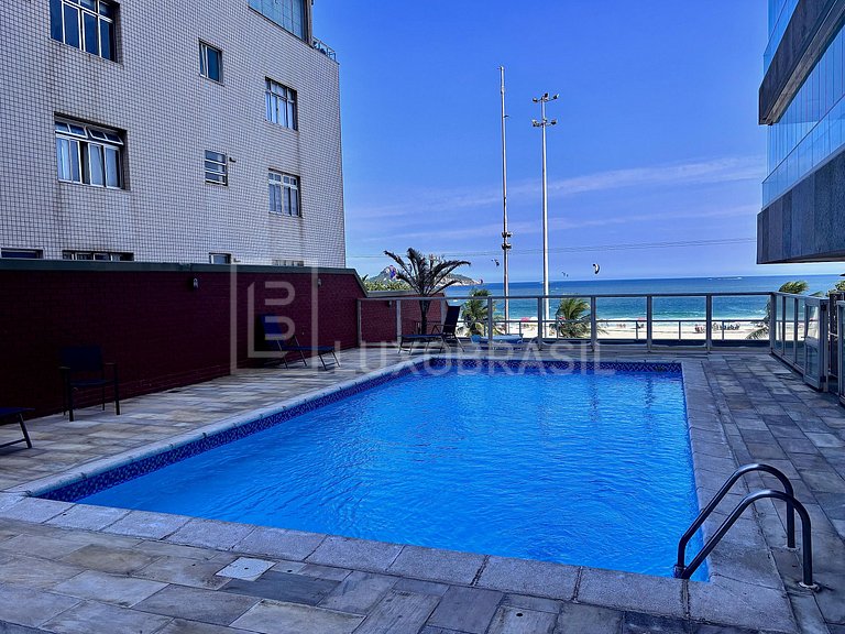 LB - RJ878 Apartment at Barra Beach with 1 Suite and Side Se