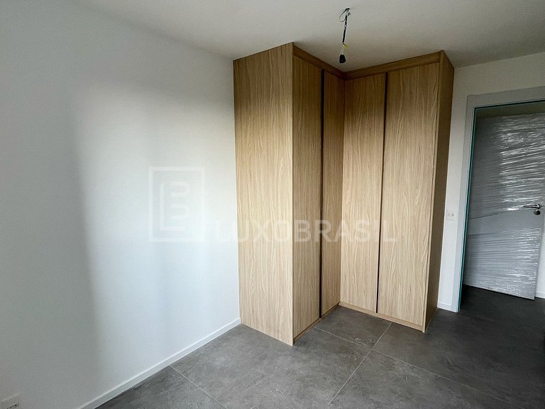 LB – RJ980 Linear Penthouse for Long-Term Rent at Wave By YO