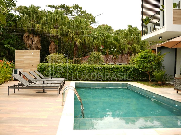 LB - SP804 Magnífica Casa com 6 Suítes no Condomínio Costa d