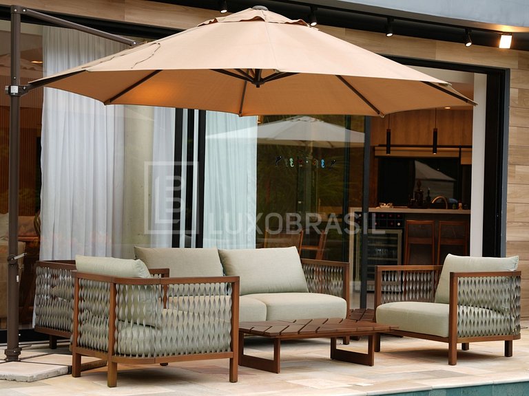 LB - SP804 Magnificent 6-Suite Home in Costa do Sol Gated Co