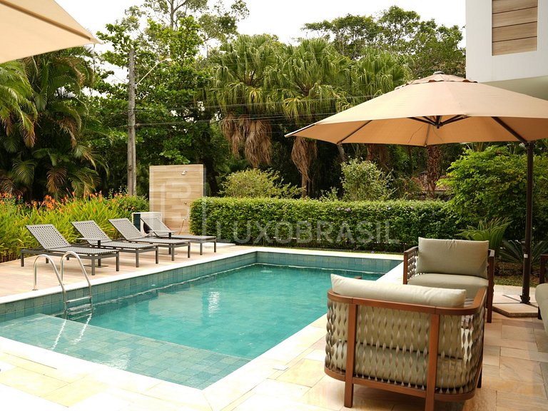 LB - SP804 Magnificent 6-Suite Home in Costa do Sol Gated Co