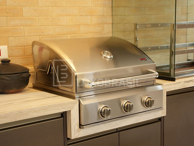 LB - SP804 Magnífica Casa con 6 Suites en el Condominio Cost