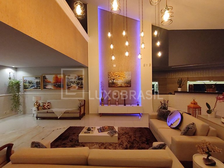 LB - SP803 Sítio Exclusivo de 24.700 m² com Vista Deslumbran