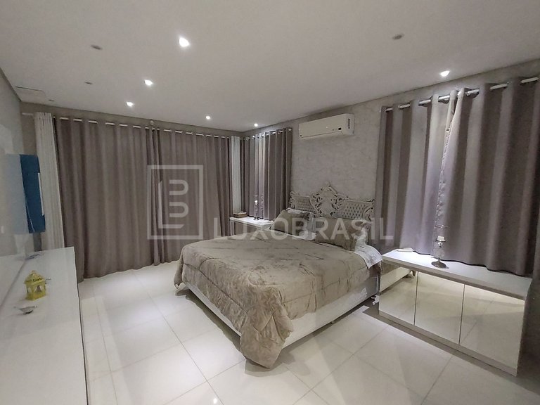 LB - SP803 Sítio Exclusivo de 24.700 m² com Vista Deslumbran