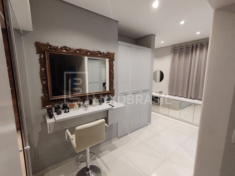 LB - SP803 Sítio Exclusivo de 24.700 m² com Vista Deslumbran
