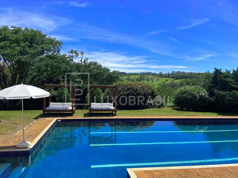 LB - SP802 Sítio de Alto Padrão com 17 Hectares e Estrutura