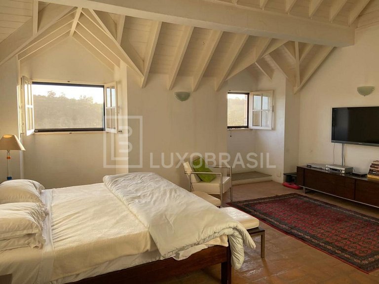 LB - SP802 Sítio de Alto Padrão com 17 Hectares e Estrutura