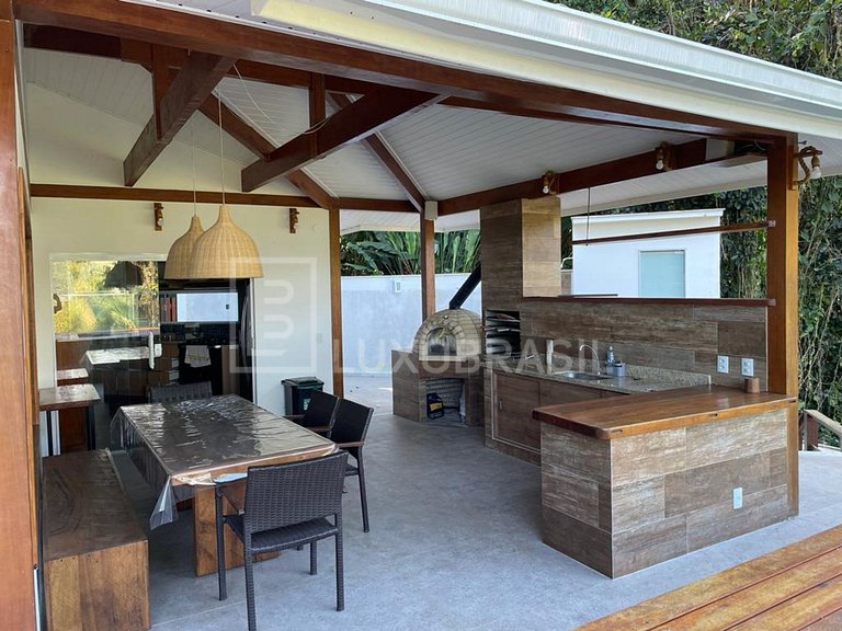 LB - AR803 6-Suite House with Ocean View in Porto Galo Condo