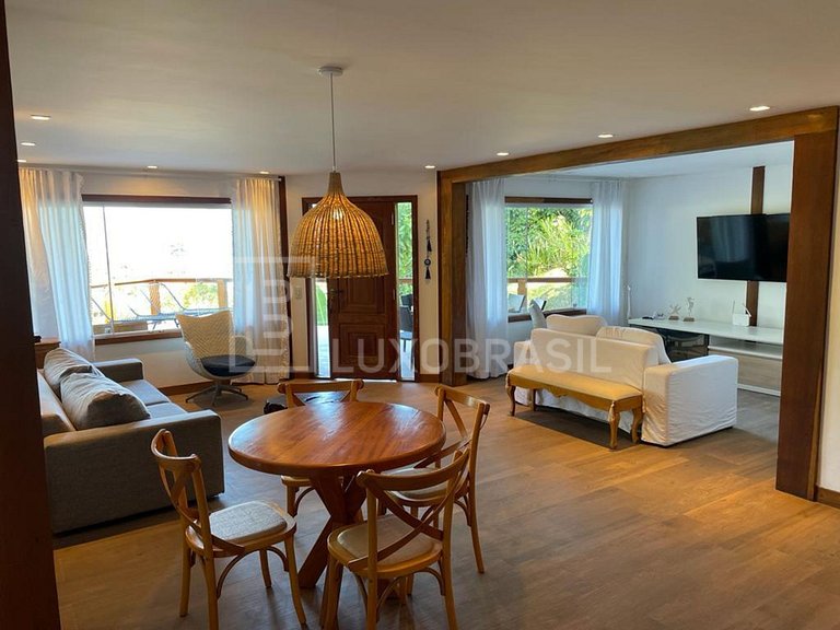 LB - AR803 6-Suite House with Ocean View in Porto Galo Condo