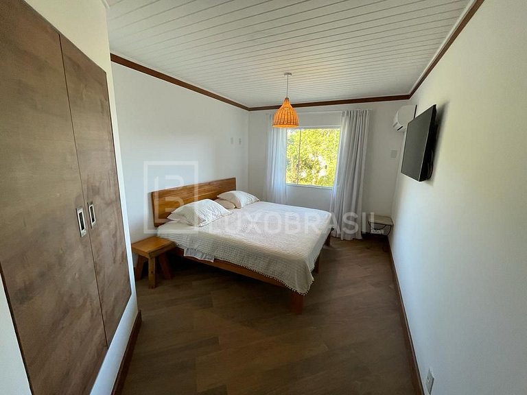 LB - AR803 6-Suite House with Ocean View in Porto Galo Condo